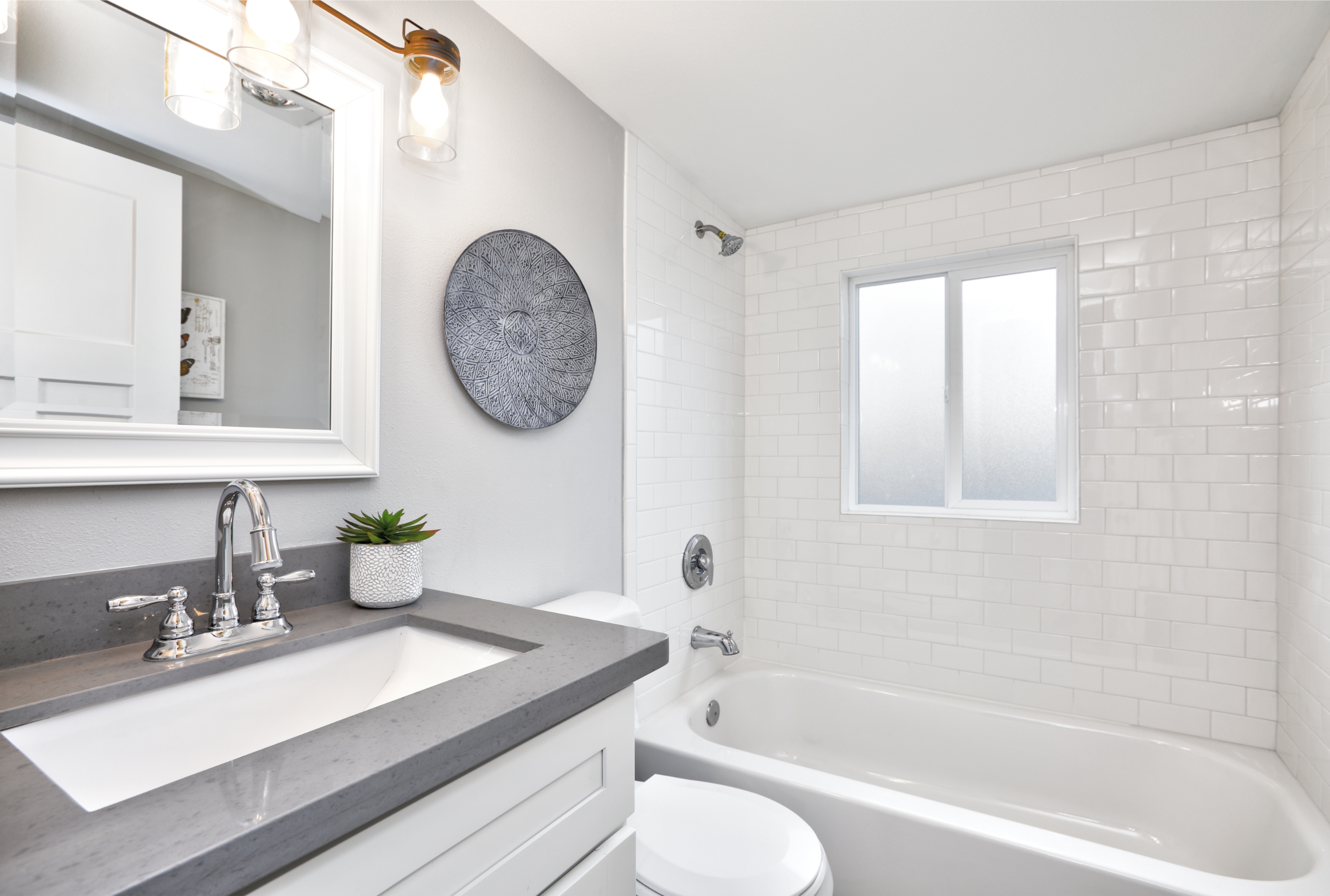 10 Essential Bathroom Remodeling Tips - Gomtegas Remodeling and Painting Inc